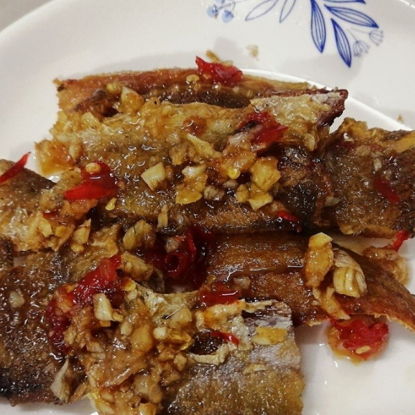 Cá hố khô giá sỉ